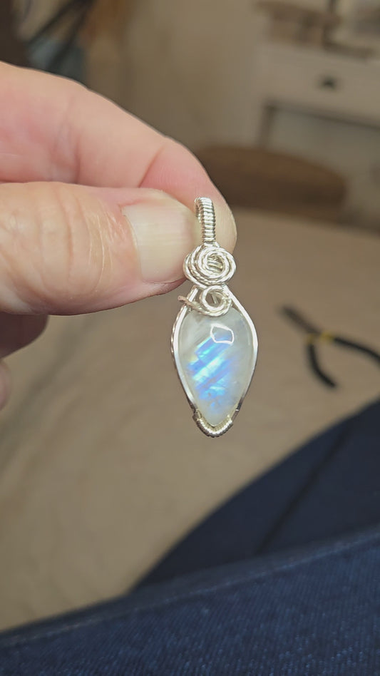 Moonstone in Sterling Silver Wire