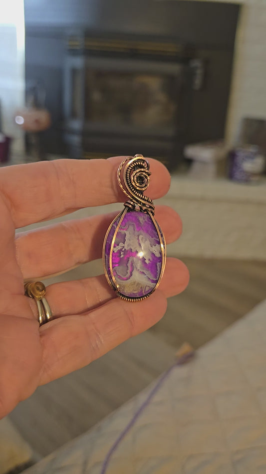 Aurora Plume Agate Doublet in Antiqued Copper Wire