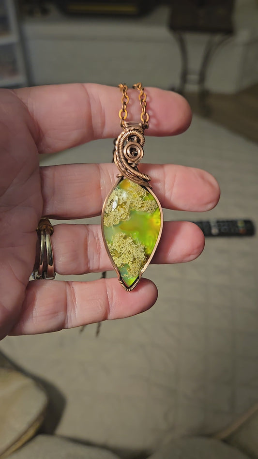 Moss Agate Doublet in Antiqued Copper Wire