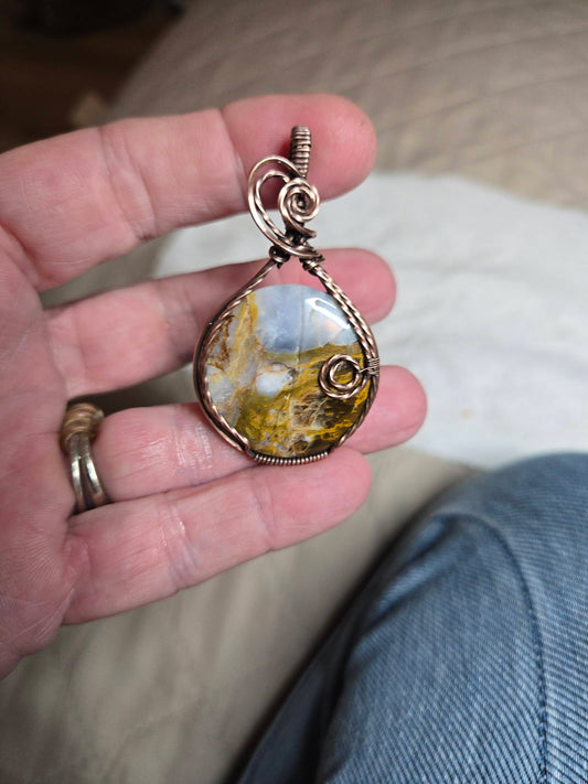 Common Opal in Antiqued Copper Wire