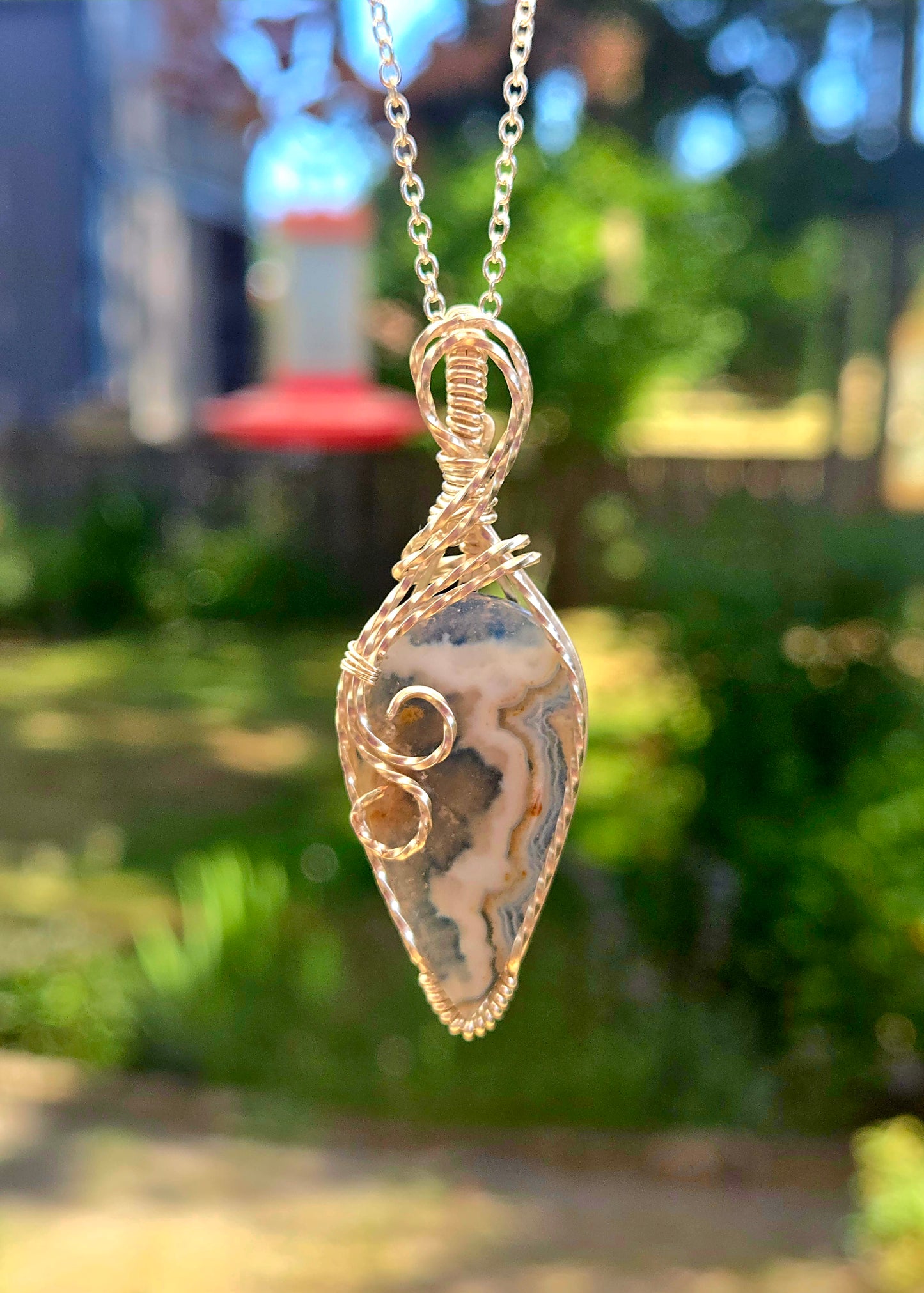Plume Agate Doublet in Silver Plated Wire