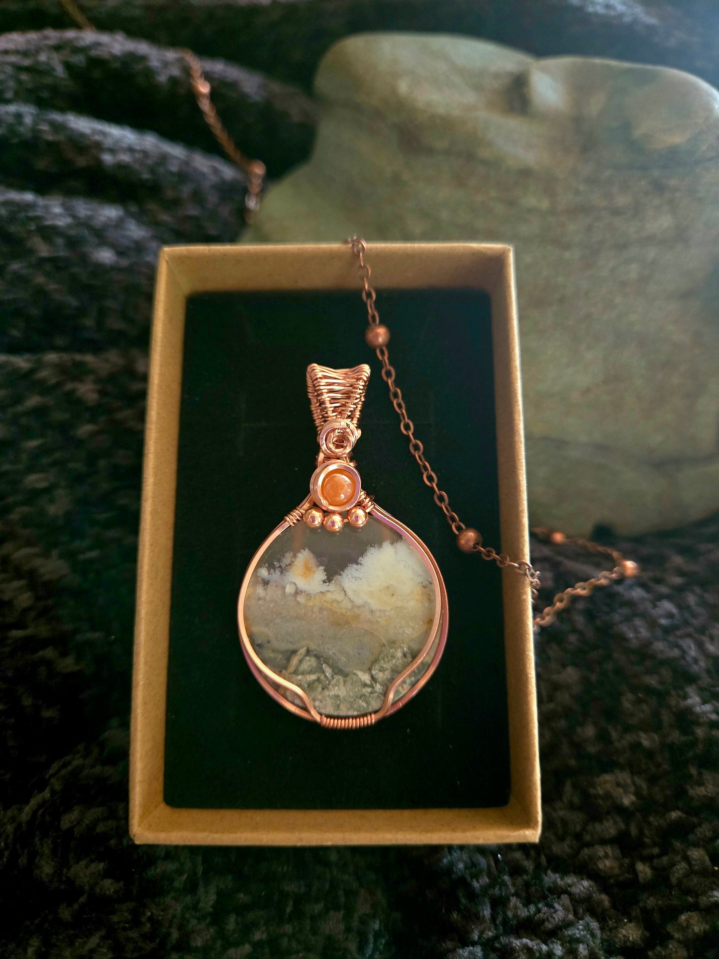 Plume Agate