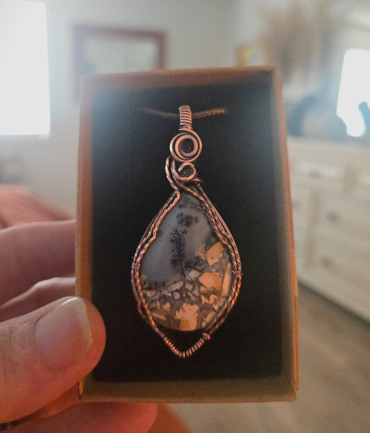 Maligano Jasper in Antiqued Copper Wire